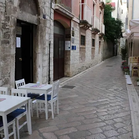 Apartment Quiet In Zadar's Old Town